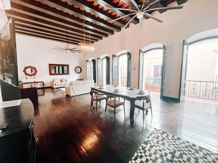 Апартаменты Tanca 255 Spacious Colonial House @ Old Сан-Хуан